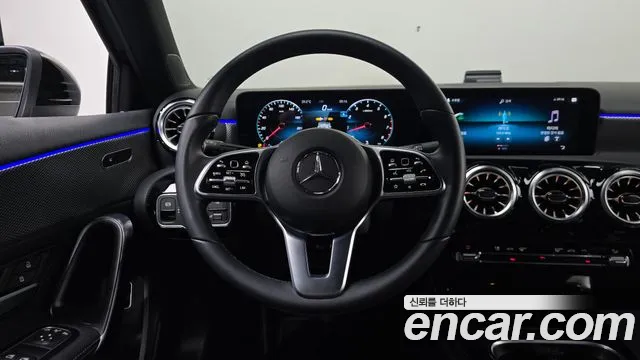 Mercedes-Benz A-Класс 2022 thumb 12