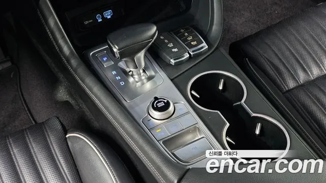 Genesis G70 2019 thumb 9