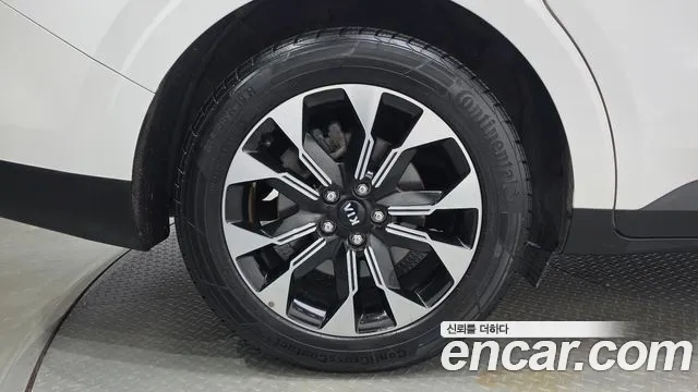 Kia Carnival 2020 thumb 4