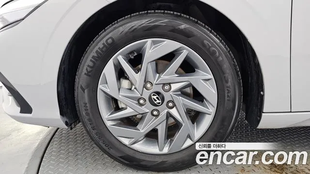 Hyundai Avante 2023 thumb 5