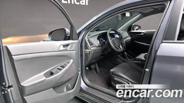 Hyundai Tucson 2016 thumb 10
