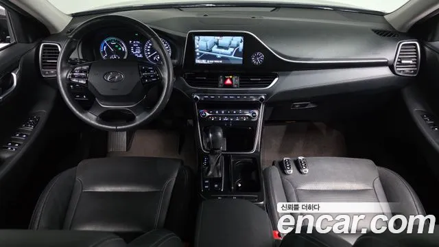Hyundai Grandeur 2017 thumb 6