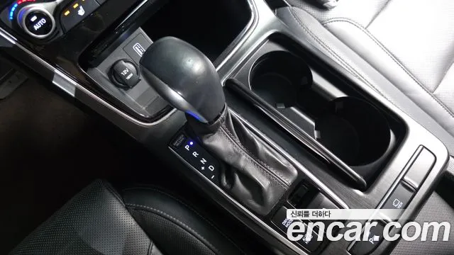 Hyundai Grandeur 2017 thumb 8