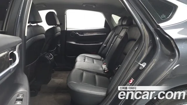 Hyundai Grandeur 2017 thumb 11