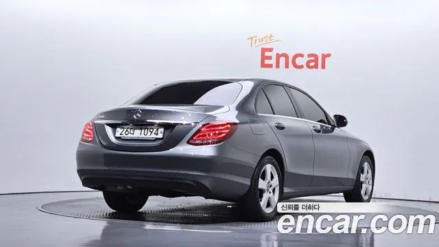 Mercedes-Benz C-Класс 2018 thumb 2