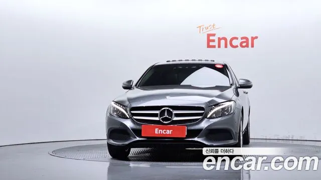 Mercedes-Benz C-Класс 2018 thumb 3