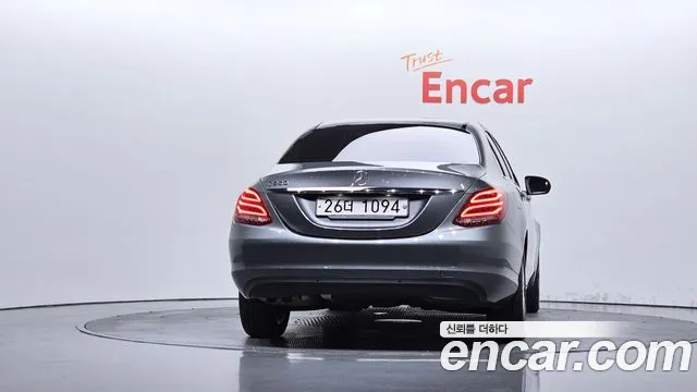 Mercedes-Benz C-Класс 2018 thumb 4