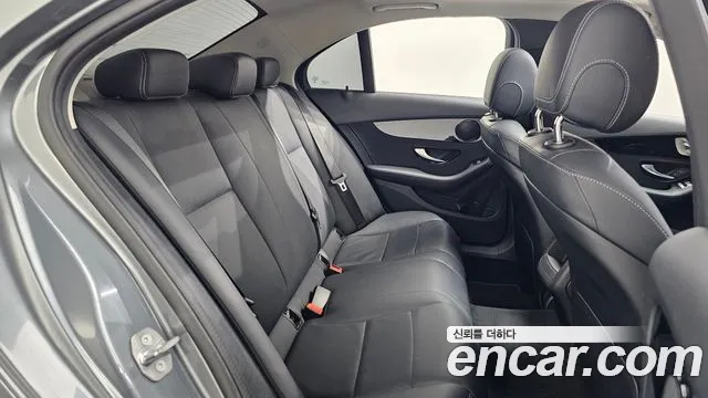 Mercedes-Benz C-Класс 2018 thumb 12
