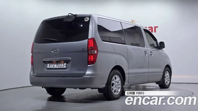 Hyundai Starex 2014 thumb 2