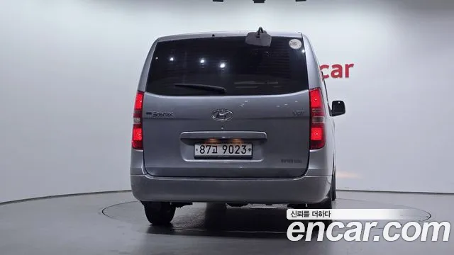 Hyundai Starex 2014 thumb 4