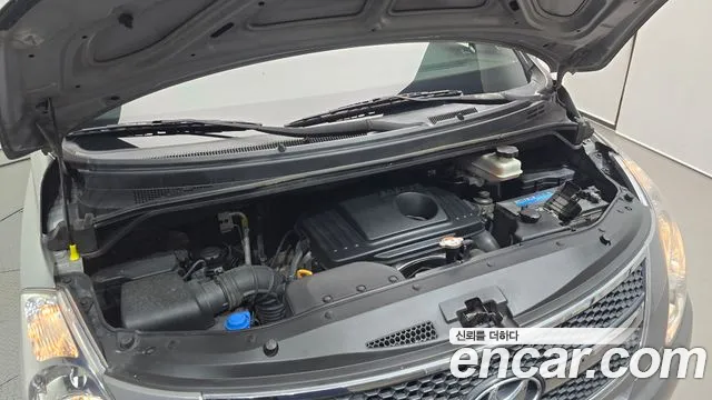 Hyundai Starex 2014 thumb 6