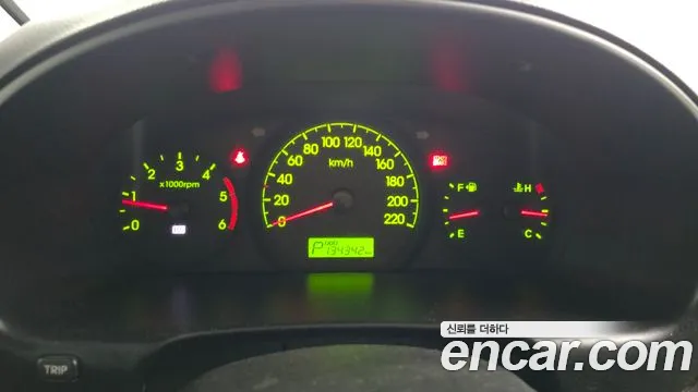 Hyundai Starex 2014 thumb 8