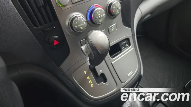 Hyundai Starex 2014 thumb 9