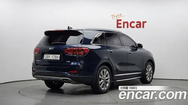 Kia Sorento 2017 thumb 2