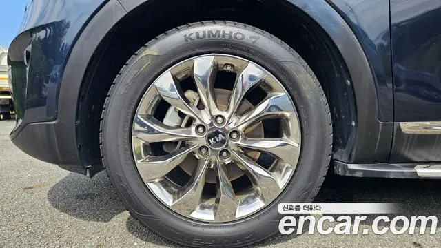 Kia Sorento 2017 thumb 5