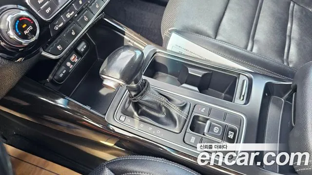 Kia Sorento 2017 thumb 9