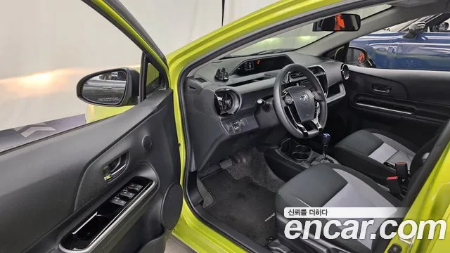 Toyota Prius 2018 thumb 10