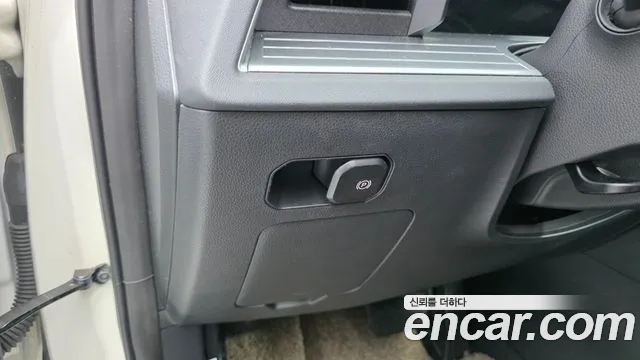 KG_Mobility_Ssangyong Torres 2022 thumb 12
