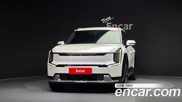 Kia EV9 2023 thumb 2