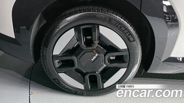 Kia EV9 2023 thumb 4