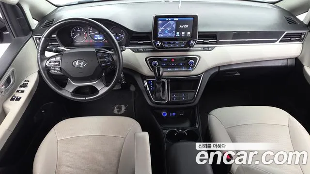Hyundai Starex 2019 thumb 7