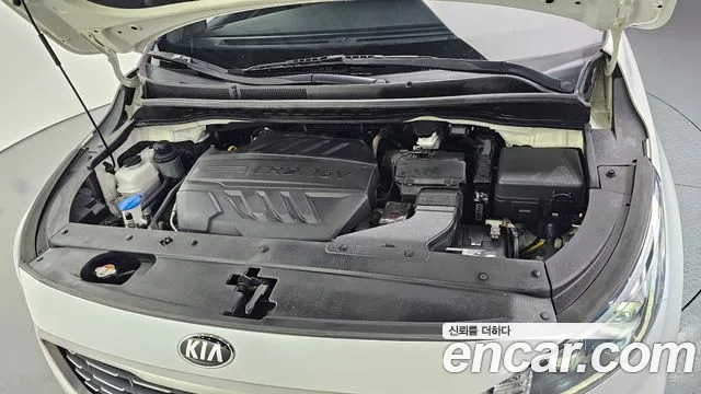 Kia Carnival 2019 thumb 5