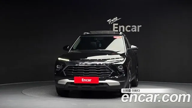 ChevroletGMDaewoo TrailBlazer 2023 thumb 2