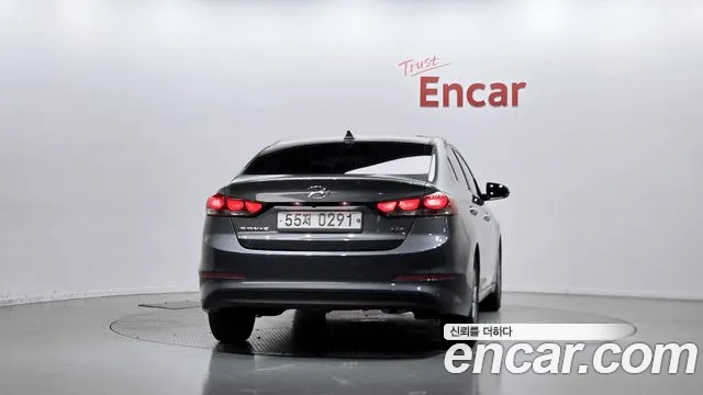Hyundai Avante 2016 thumb 4