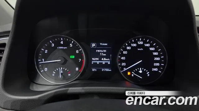 Hyundai Avante 2016 thumb 8