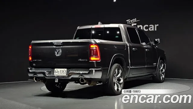 Dodge Ram Pick Up 2019 thumb 2