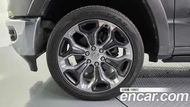 Dodge Ram Pick Up 2019 thumb 5