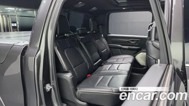 Dodge Ram Pick Up 2019 thumb 11