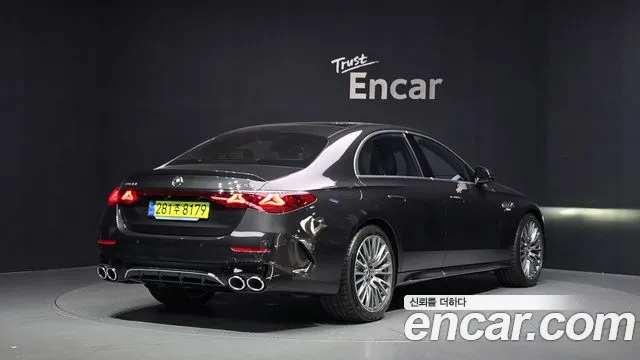 Mercedes-Benz E-Класс 2025 thumb 2