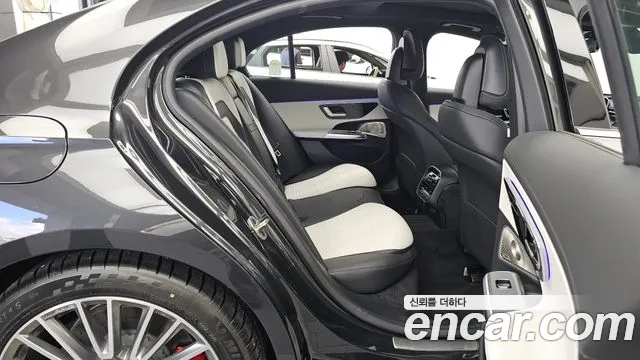 Mercedes-Benz E-Класс 2025 thumb 12