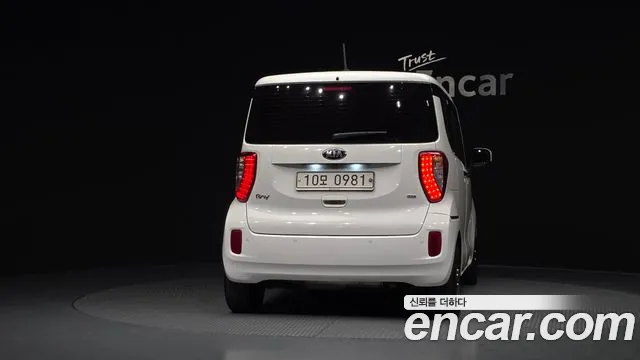 Kia Ray 2016 thumb 4