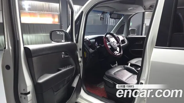 Kia Ray 2016 thumb 10