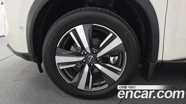 Nissan Rogue 2023 thumb 5
