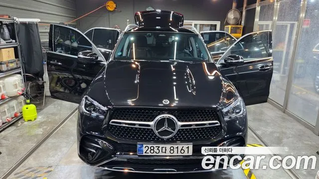 Mercedes-Benz GLE 2025 thumb 9