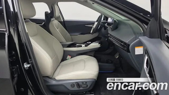 Kia EV6 2023 thumb 10