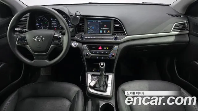 Hyundai Avante 2017 thumb 7