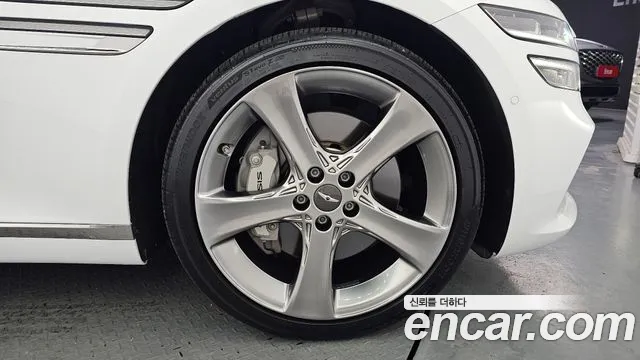 Genesis G80 2020 thumb 4