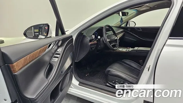 Genesis G80 2020 thumb 9