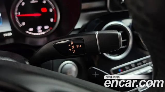 Mercedes-Benz C-Класс 2017 thumb 9
