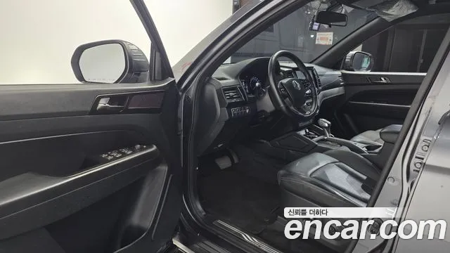 KG_Mobility_Ssangyong Rexton 2020 thumb 10