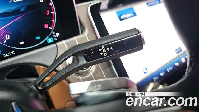 Mercedes-Benz E-Класс 2025 thumb 9
