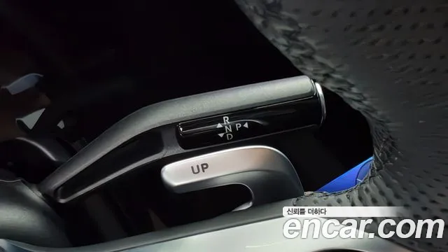 Mercedes-Benz EQE 2023 thumb 9