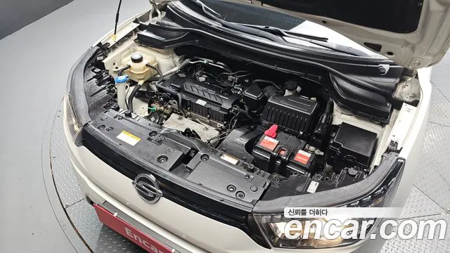 KG_Mobility_Ssangyong TIBOLI 2017 thumb 6
