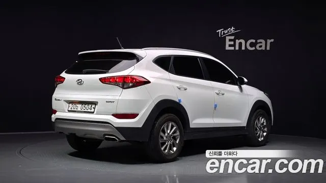 Hyundai Tucson 2016 thumb 2