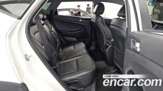 Hyundai Tucson 2016 thumb 12