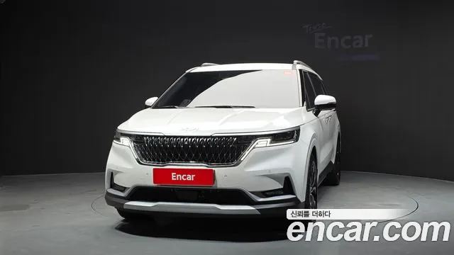 Kia Carnival 2022 thumb 3